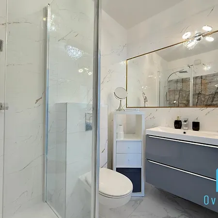 아파트 Bloom With Sauna & Gym, 5 Min To Baltic Sea & Polsat Arena