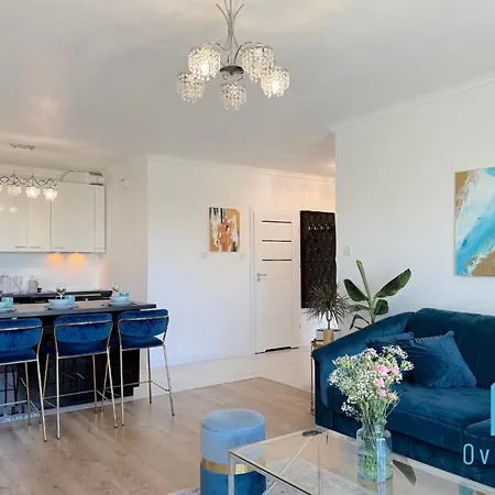 Apartment Bloom With Sauna & Gym, 5 Min To Baltic Sea & Polsat Arena Gdansk