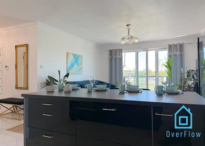 Bloom With Sauna & Gym, 5 Min To Baltic Sea & Polsat Arena דירה *